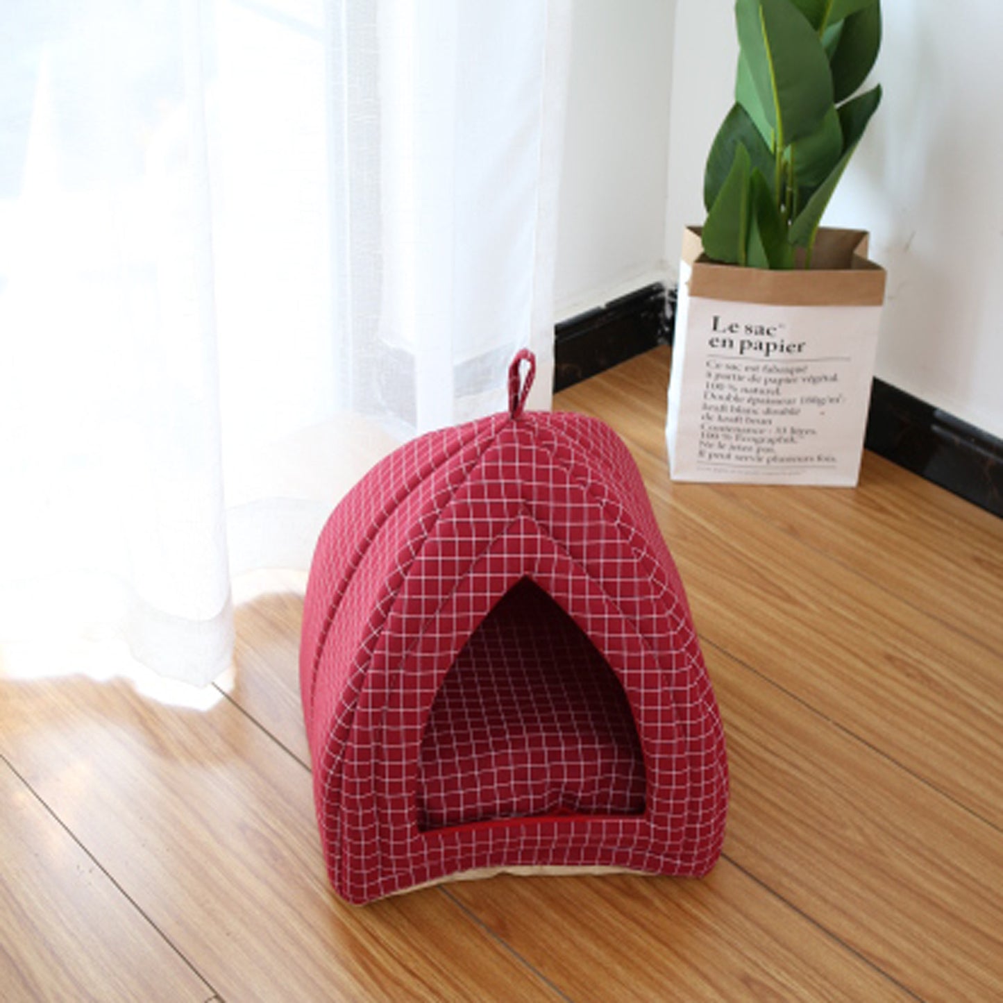 Triangular Lattice Pet Nest